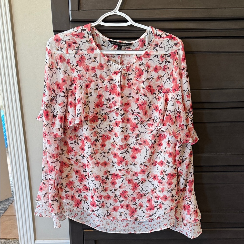 White House Black Market Red and Pink Floral Blouse